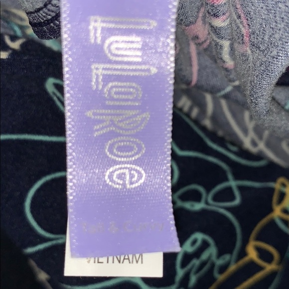 Mickey and Minnie Mouse LULAROE LEGGINGS - Picture 3 of 3